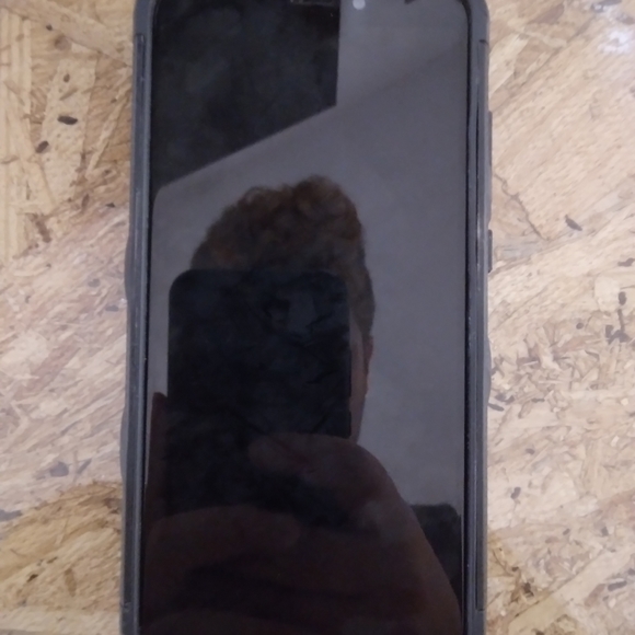 Android Phone - Picture 4 of 4